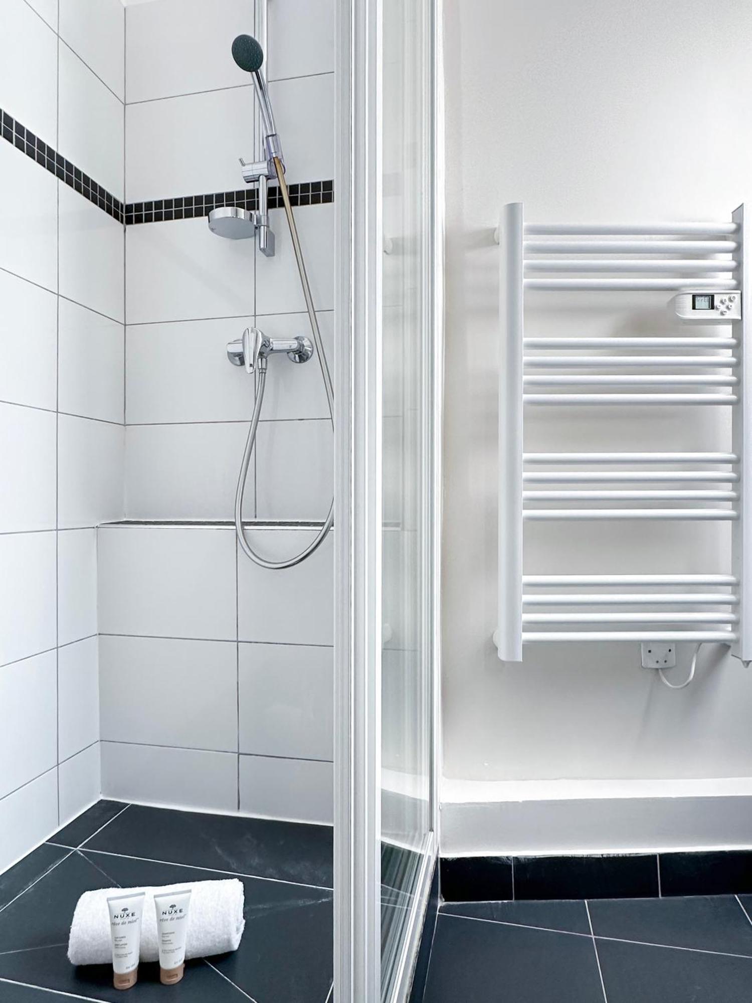 Champs-Elysees Finest Flat Apartment Paris Ngoại thất bức ảnh