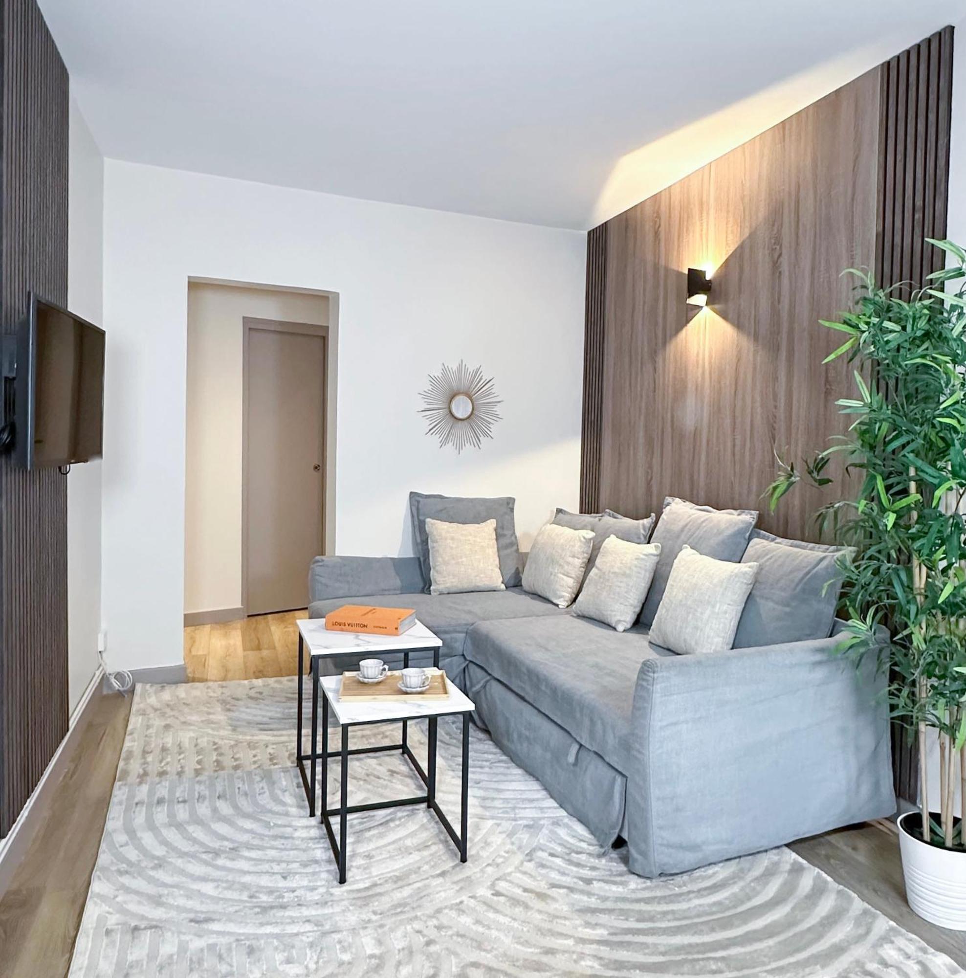Champs-Elysees Finest Flat Apartment Paris Ngoại thất bức ảnh