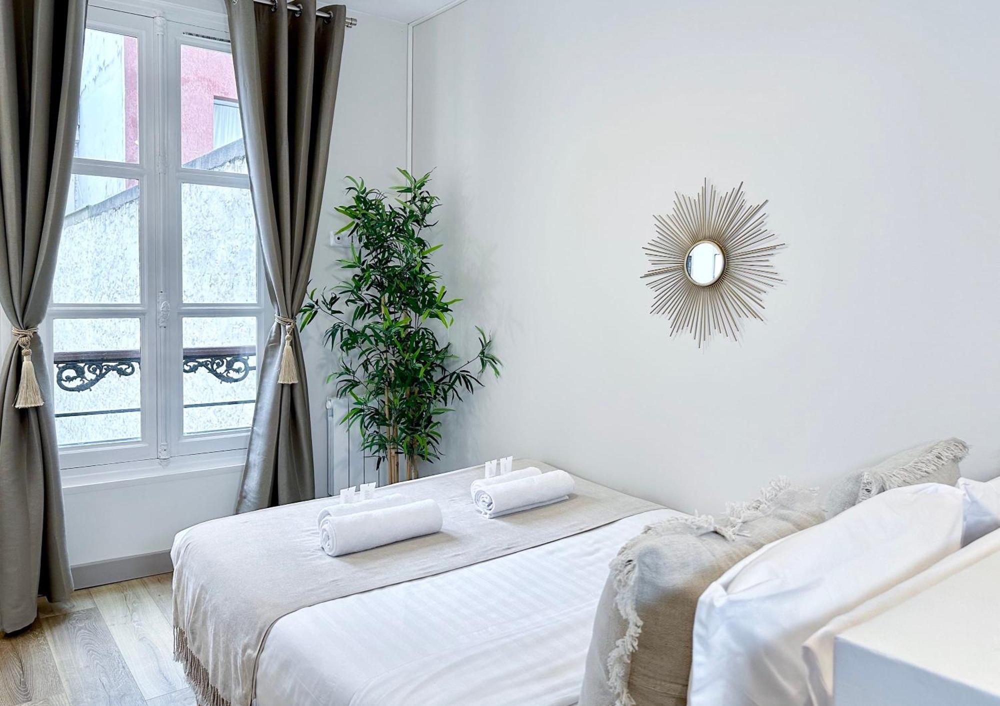 Champs-Elysees Finest Flat Apartment Paris Ngoại thất bức ảnh