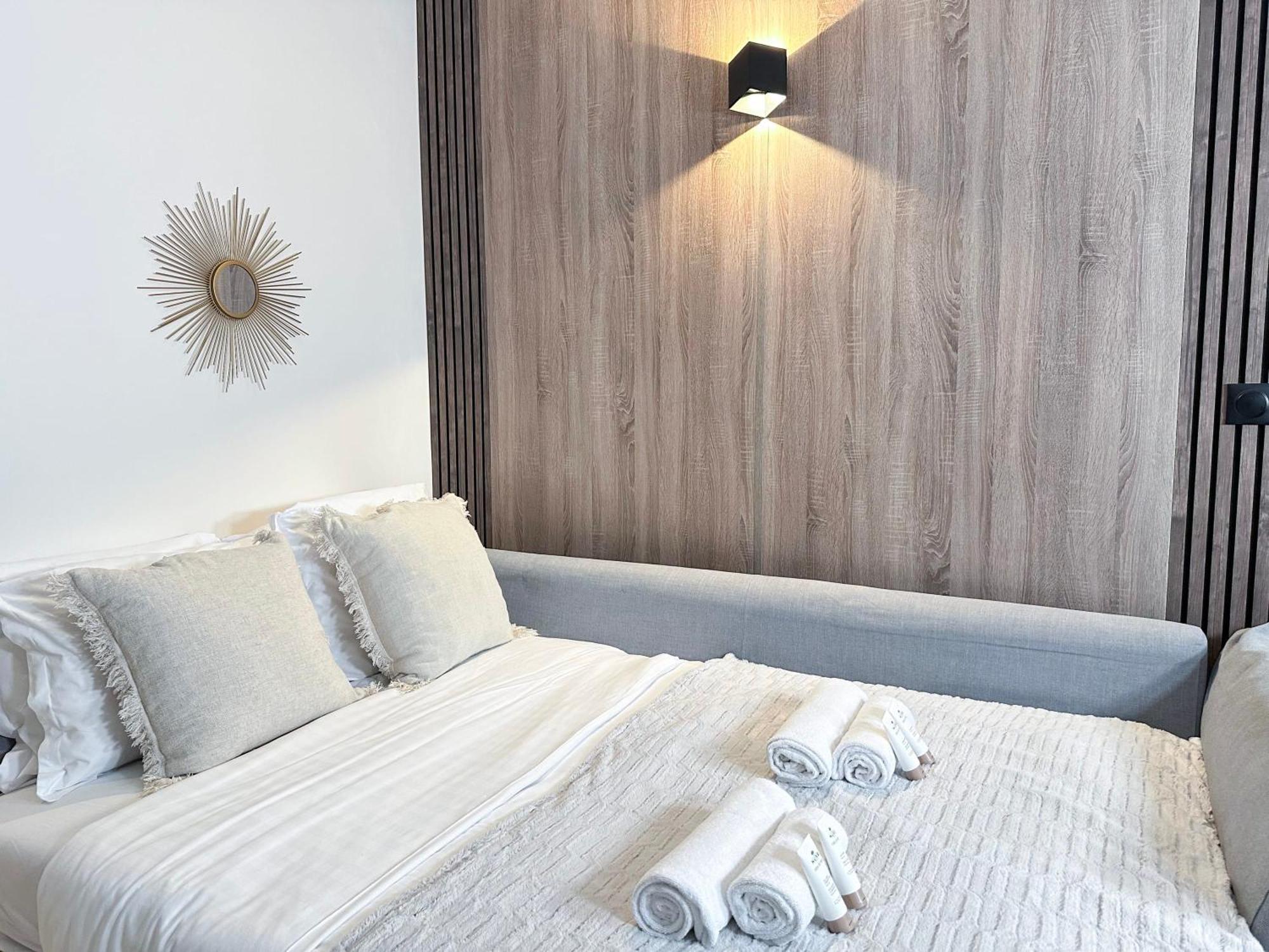 Champs-Elysees Finest Flat Apartment Paris Ngoại thất bức ảnh